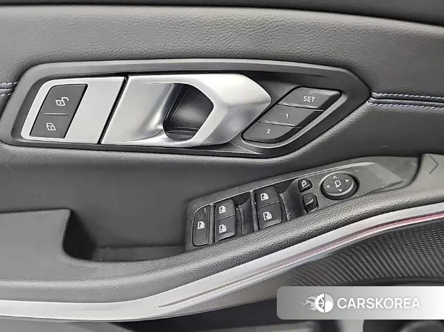 BMW 3 Series (G20) id 3788439 из Кореи 8