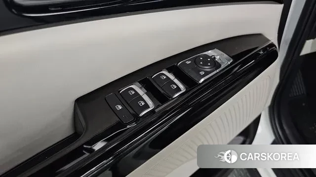 Kia Carnival 4th generation id 3701365 из Кореи 8