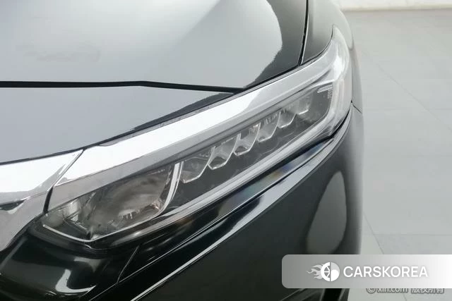 Honda Accord id 4300367 из Китая 8