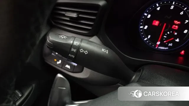 Hyundai Veloster (JS) id 3282122 из Кореи 8