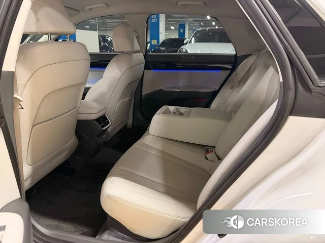 Hyundai Grandeur Hybrid (GN7) id 4630803 из Кореи 8