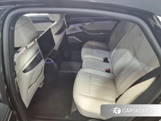 Audi A8 (D5) id 4222999 из Кореи 8