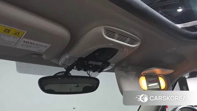 Mini Cooper S id 3713898 из Кореи 8