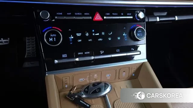 Hyundai Santa Fe (MX5) id 3457572 из Кореи 8