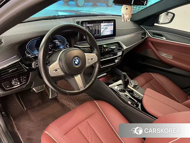 BMW 5 series PHEV id 4274661 из Китая 8