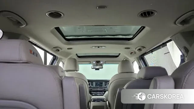 Kia The New Carnival id 3789324 из Кореи 8