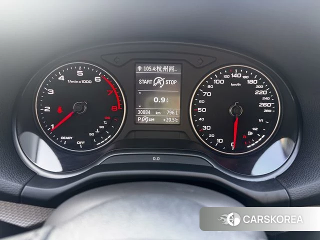 Audi Q2L id 4275795 из Китая 8