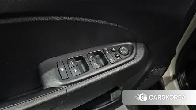 Hyundai Venue id 3412430 из Кореи 8