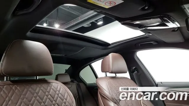 BMW 5 Series (G30) id 2694420 из Кореи 8