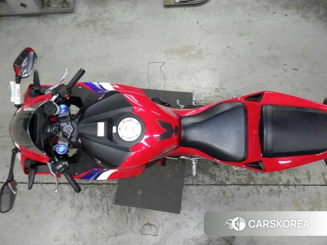 Проданный Honda CBR600RR id 4016313 из Японии, фото 8