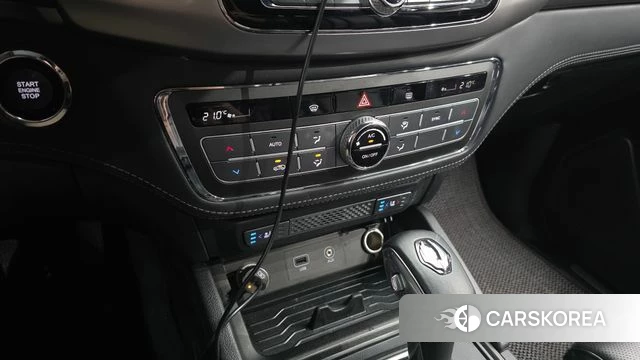 Ssangyong Rexton Sports Cannes id 4708596 из Кореи 8