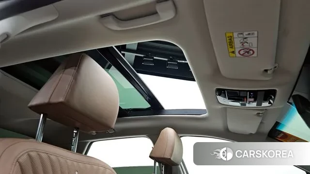 Hyundai Grandeur (GN7) id 2988926 из Кореи 8