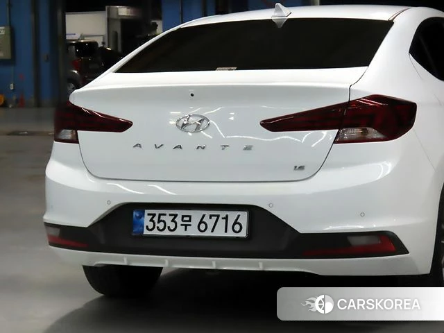 Hyundai The New Avante AD id 3889385 из Кореи 8