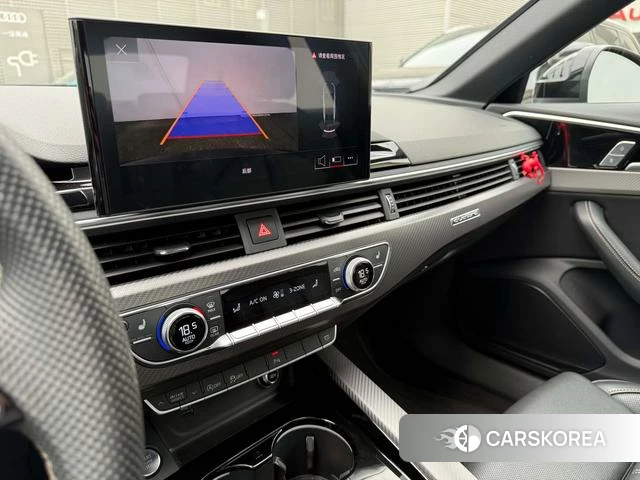 Audi A4L id 4254196 из Китая 8