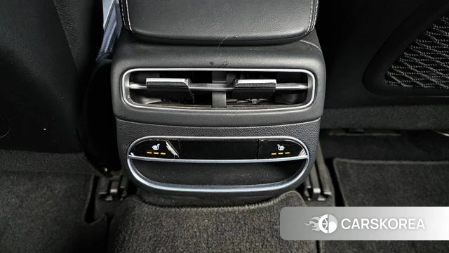 Genesis GV70 id 4244930 из Кореи 8