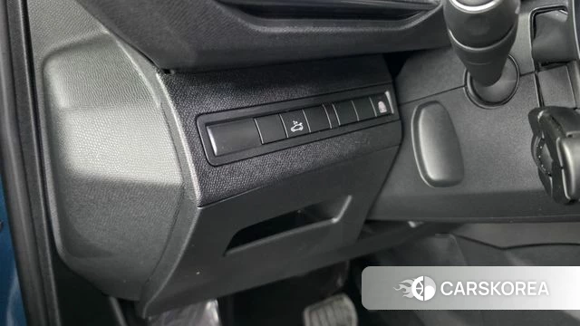 Peugeot 5008 second generation id 4501855 из Кореи 8