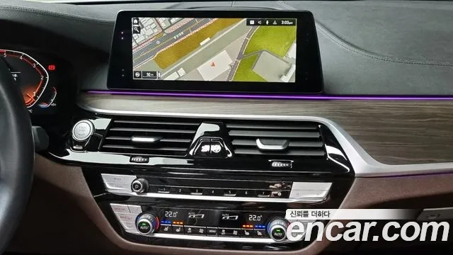 BMW 5 Series (G30) id 2860094 из Кореи 8