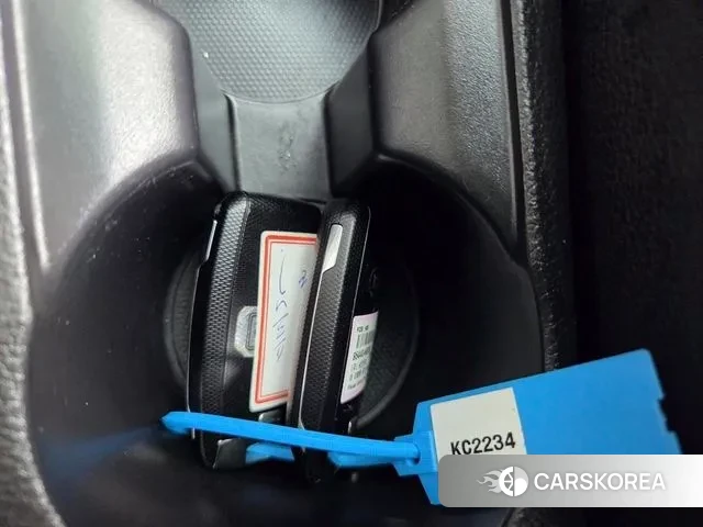 Kia Stonic id 2965878 из Кореи 8