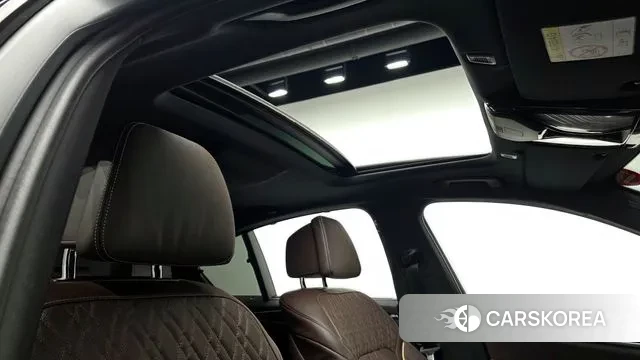 BMW 5 Series (G30) id 3058883 из Кореи 8