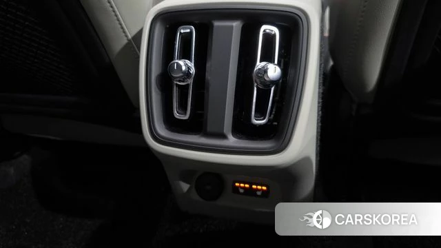 Volvo XC40 id 4635014 из Кореи 8