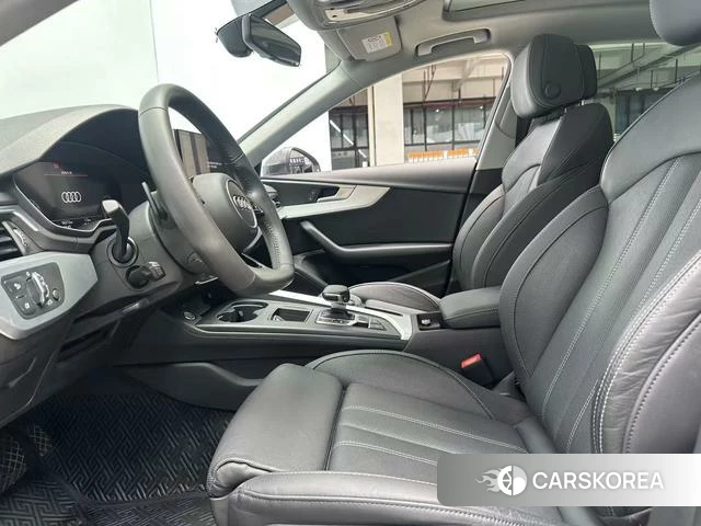 Audi A4L id 4348884 из Китая 8