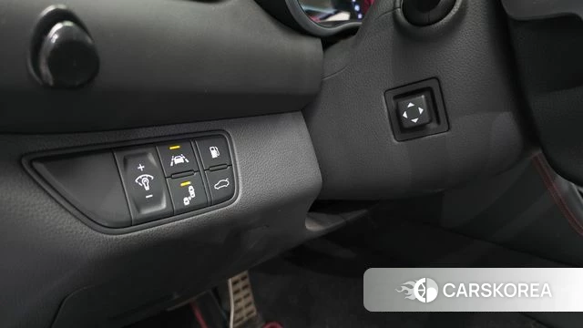 Genesis G70 id 4525875 из Кореи 8