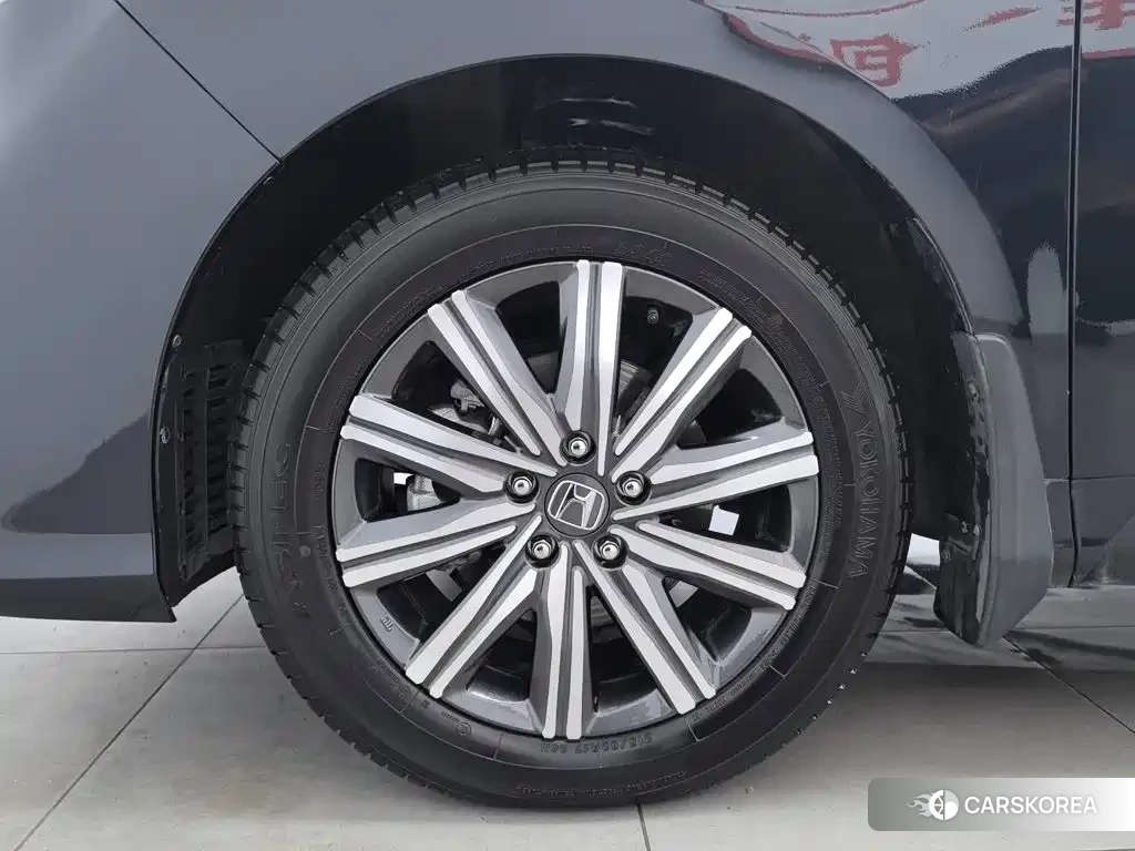 Honda Odyssey id 4659916 из Китая 8