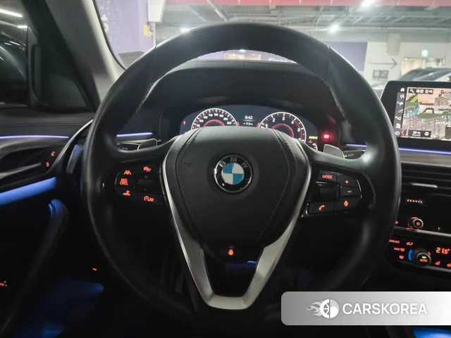 BMW 5 Series (G30) id 4255171 из Кореи 8