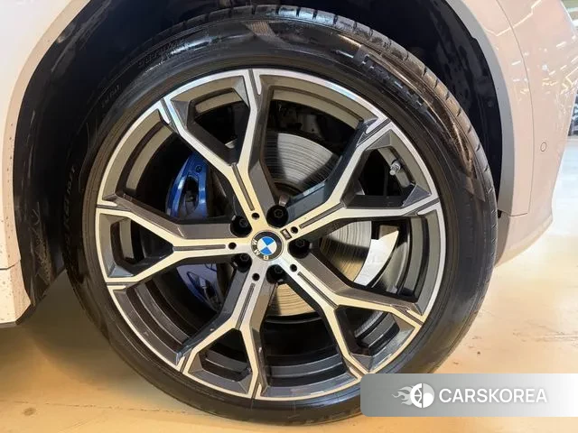 BMW X6 (G06) id 3734671 из Кореи 8