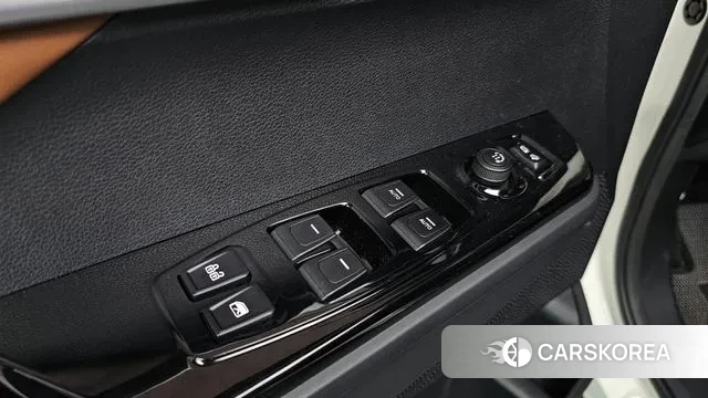 Ssangyong Torres id 3566374 из Кореи 8