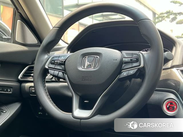 Honda Accord id 4342159 из Китая 8