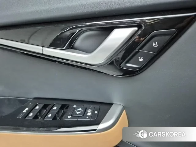 Kia EV6 id 2993844 из Кореи 8