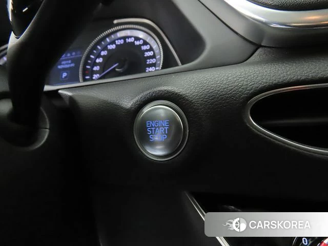 Hyundai Sonata (DN8) id 4196871 из Кореи 8