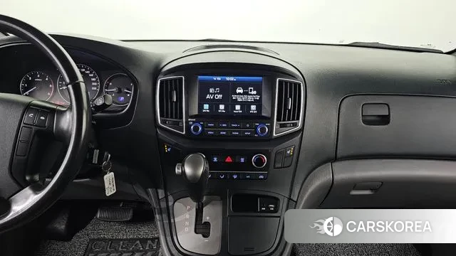 Hyundai The New Grand Starex id 3587781 из Кореи 8