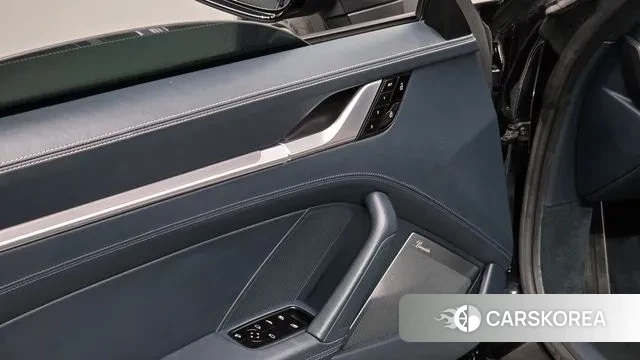 Porsche 911(992) id 3626614 из Кореи 8