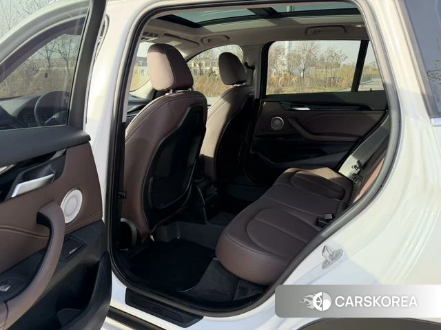 BMW X1 id 4254116 из Китая 8