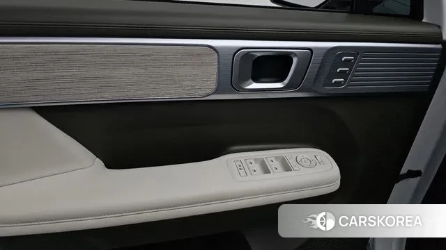 Hyundai Santa Fe (MX5) id 3278858 из Кореи 8