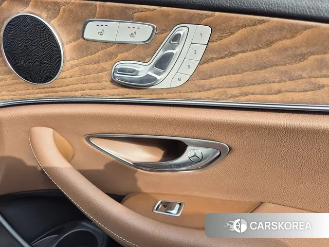 Mercedes-Benz E-Class W213 id 3372225 из Кореи 8