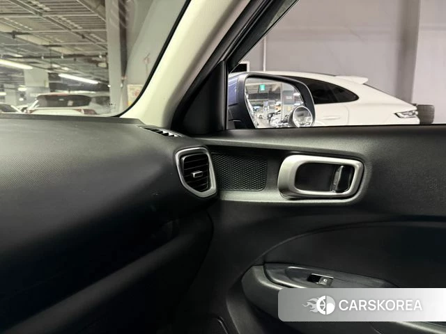 Hyundai Venue id 4525461 из Кореи 8