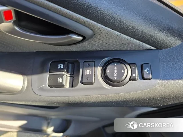 Hyundai The New Grand Starex id 2971245 из Кореи 8