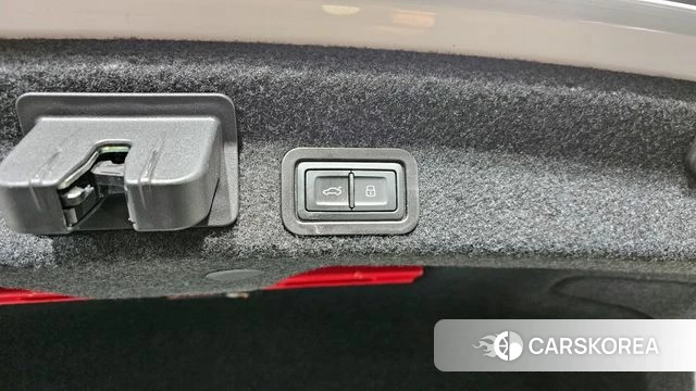 Audi A6 (C8) id 3891422 из Кореи 8