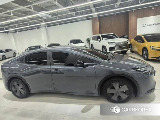 Toyota Prius 5th Generation id 3882916 из Кореи 8