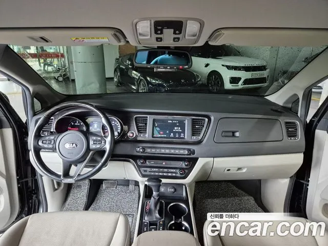 Kia The New Carnival id 2706642 из Кореи 8