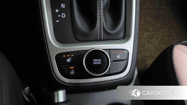Hyundai Venue id 4741632 из Кореи 8