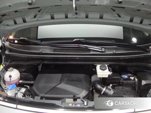 Hyundai Staria id 3799361 из Кореи 8