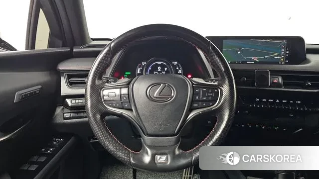 Lexus UX250h id 3592575 из Кореи 8