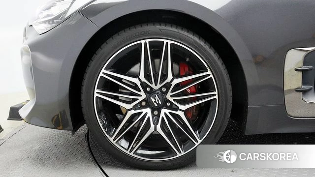 Kia Stinger id 4918936 из Кореи 8