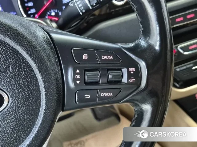 Kia The New Carnival id 3324899 из Кореи 8