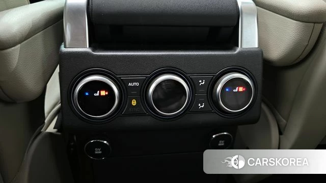 Land Rover Discovery 5 id 3899342 из Кореи 8