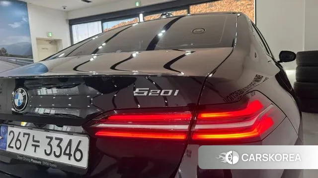 BMW 5 Series (G60) id 3725904 из Кореи 8